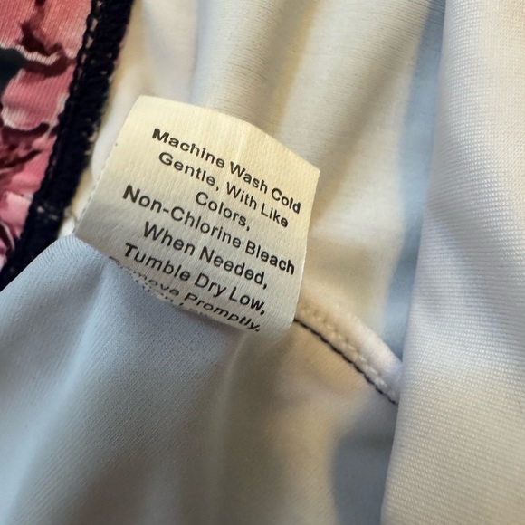 Plus Size Women's Swim Shorts (2XL) Floral Design - Picture 7 of 7